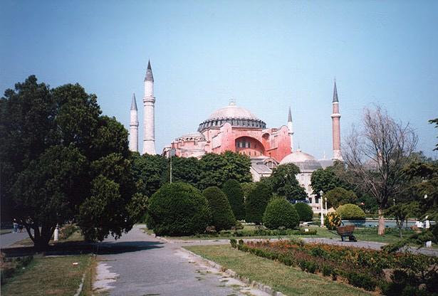 AYASOFYA CAMII
