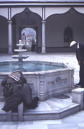 EMIR SULTAN CAMII